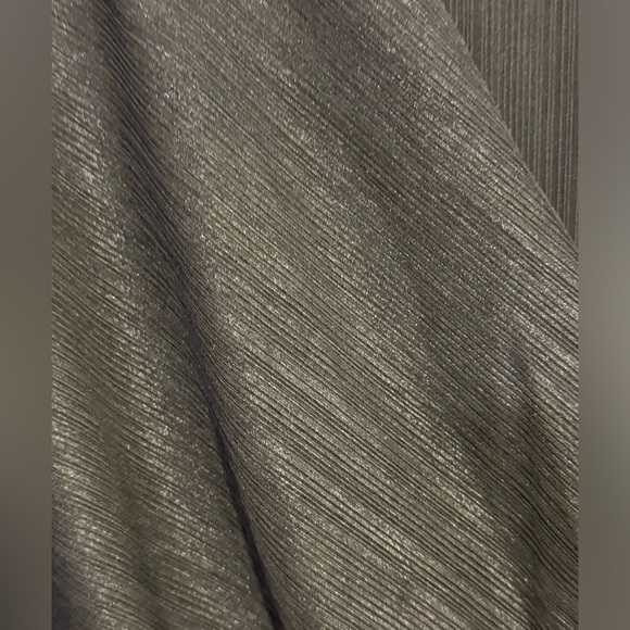 Code x Mode Black Twist Front V-Neck Blouse – Size XS‎ - Picture 3 of 4